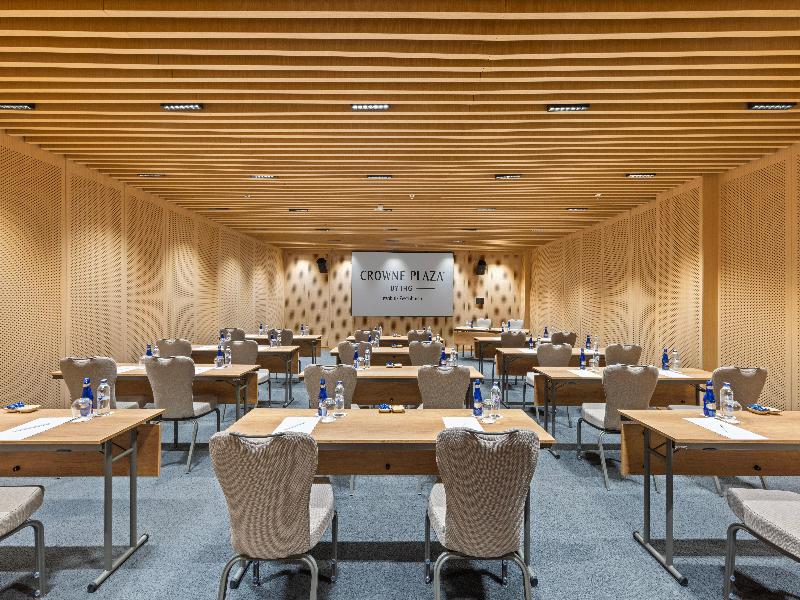 Crowne Plaza Istanbul Zeytinburnu by IHG image