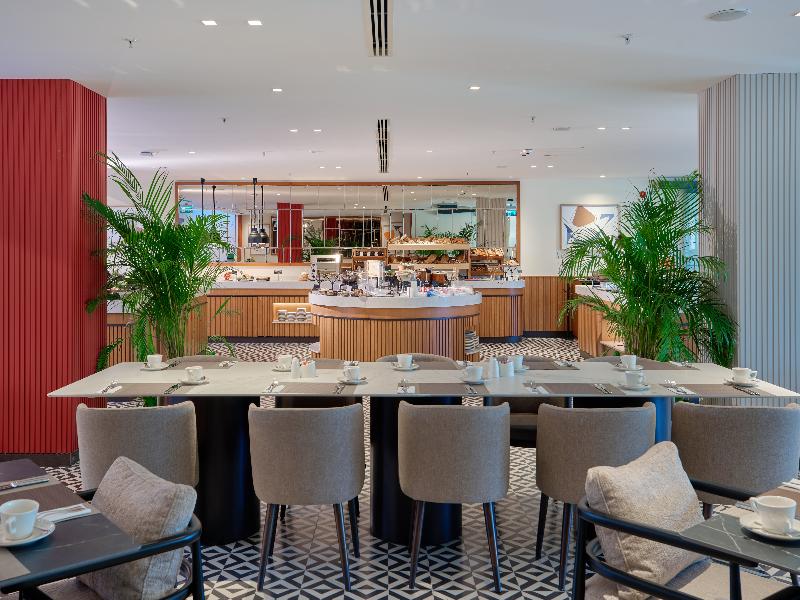 Crowne Plaza Istanbul Zeytinburnu by IHG image