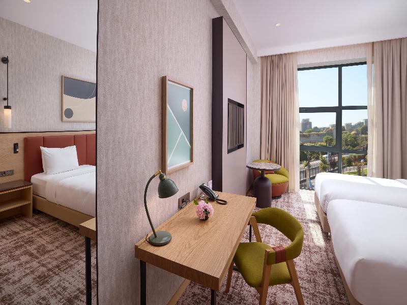Crowne Plaza Istanbul Zeytinburnu by IHG image