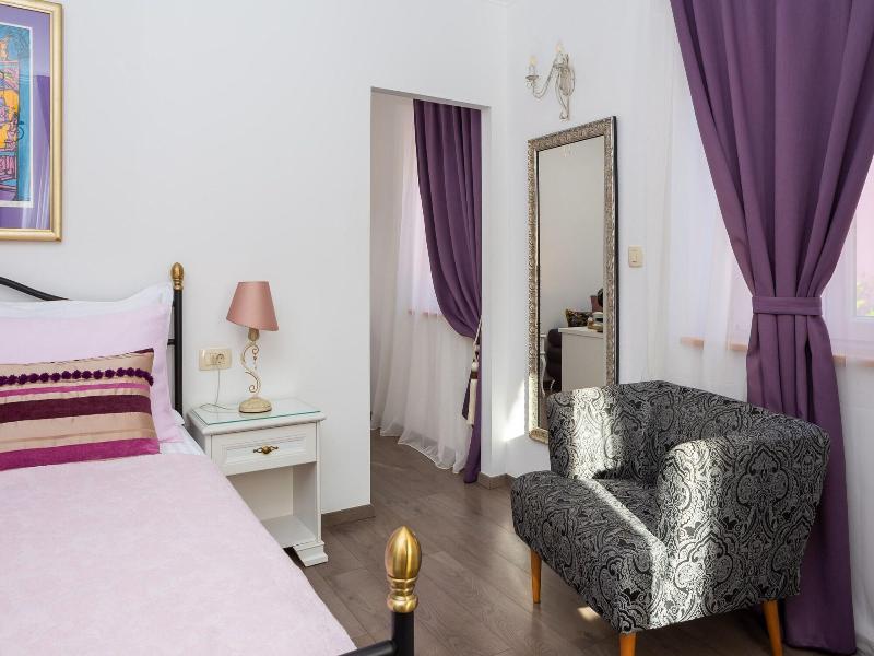 Romantic Luxury Rooms image