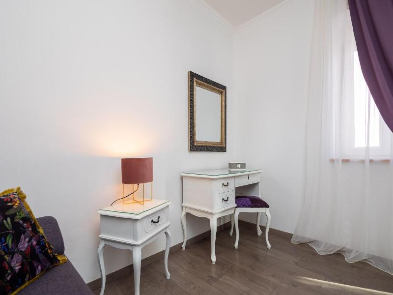 Romantic Luxury Rooms image