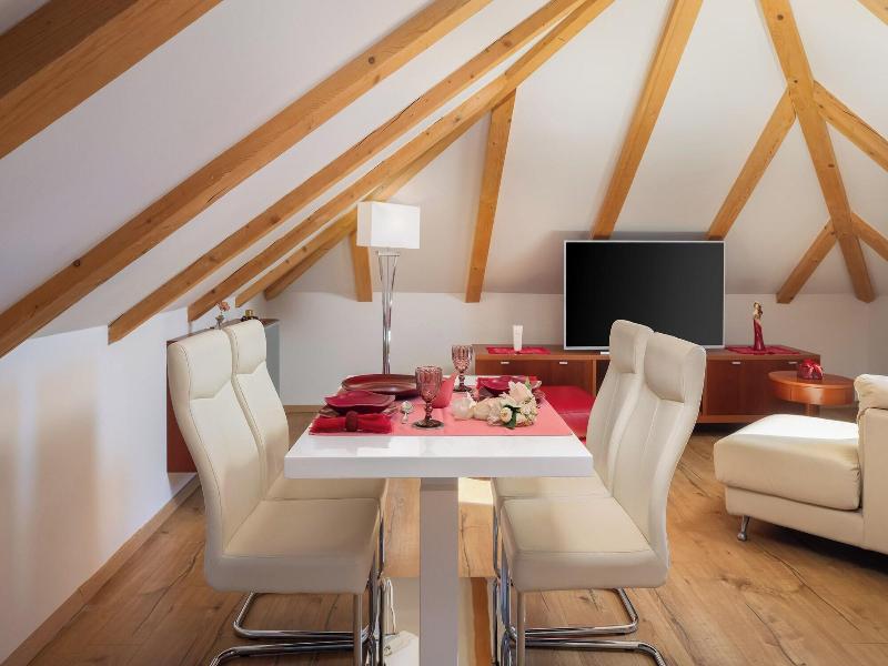 Romantic Luxury Rooms image