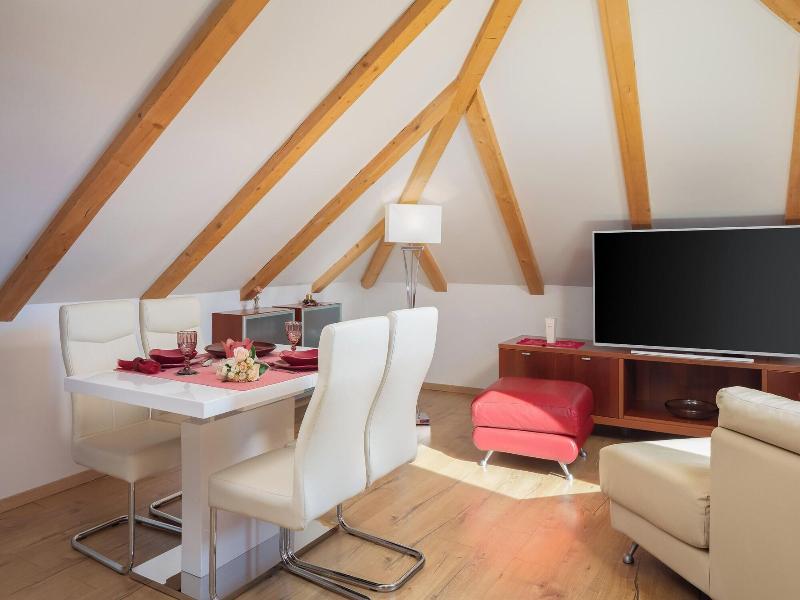 Romantic Luxury Rooms image