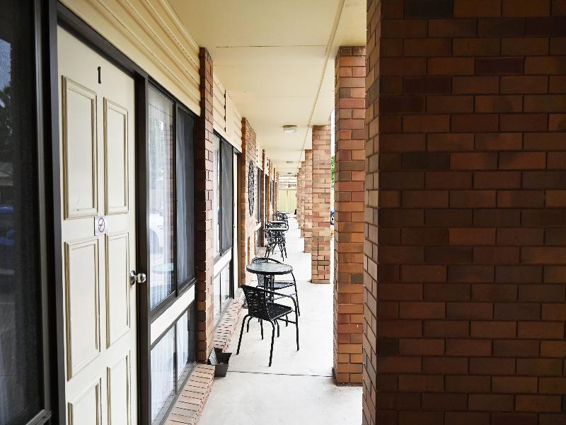 Paddlewheel Motel — view
