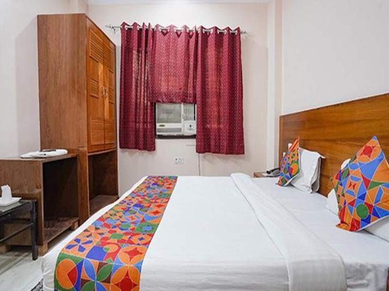 Fabhotel De Gold image