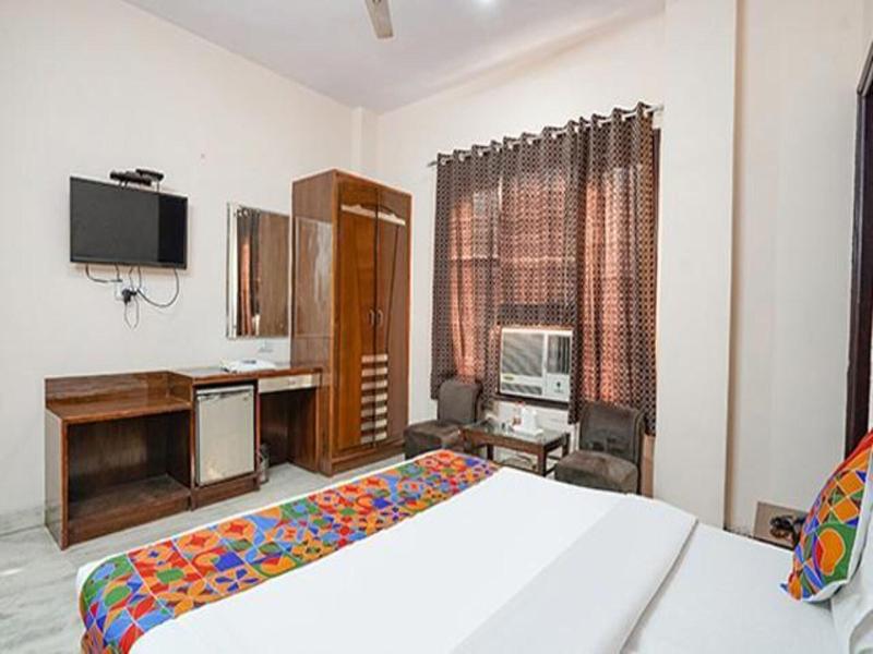 Fabhotel De Gold image