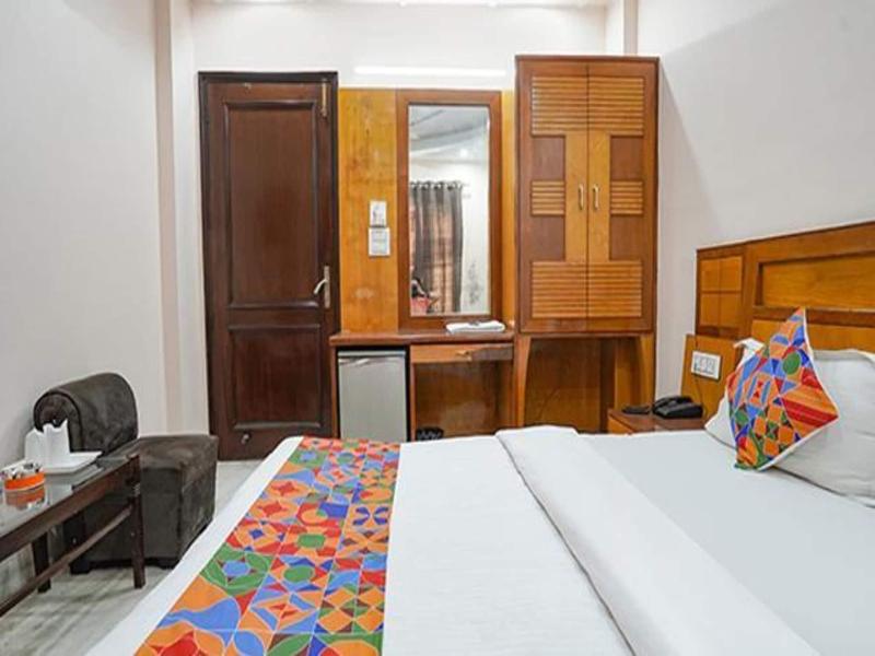Fabhotel De Gold image