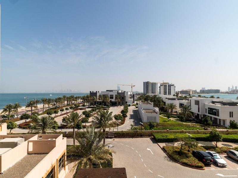 Globalstay Holiday Homes - Sarai Apartments image