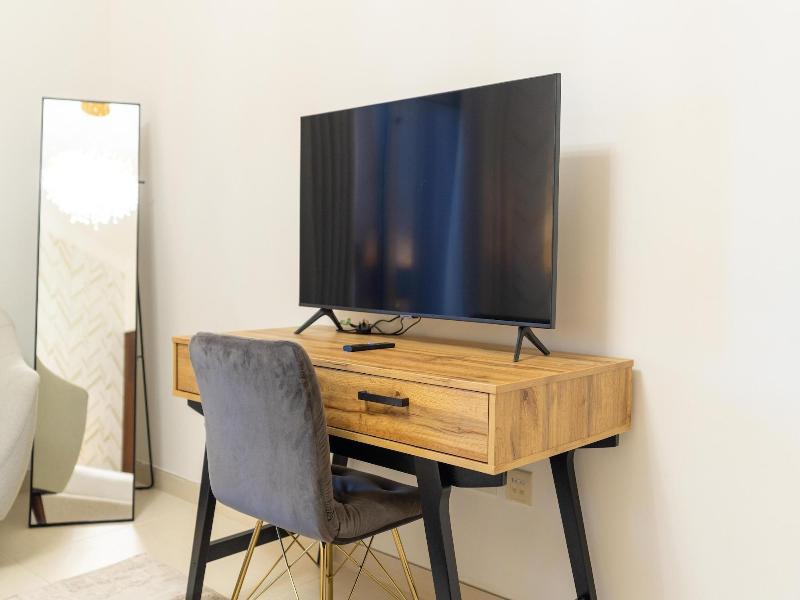 Globalstay Holiday Homes - Sarai Apartments image