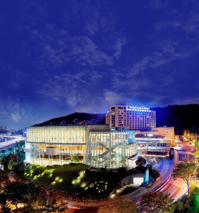 Swiss Grand Hotel