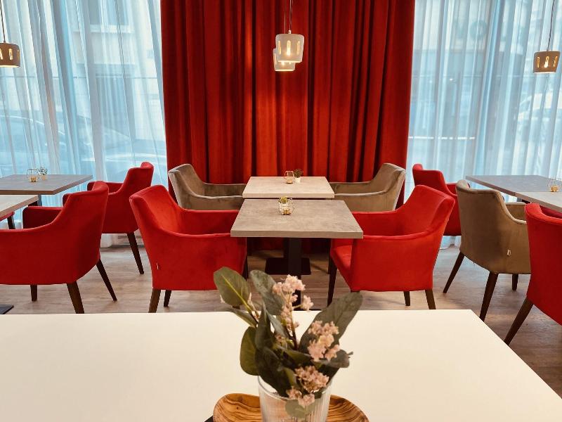 Dormero Hotel Hof image