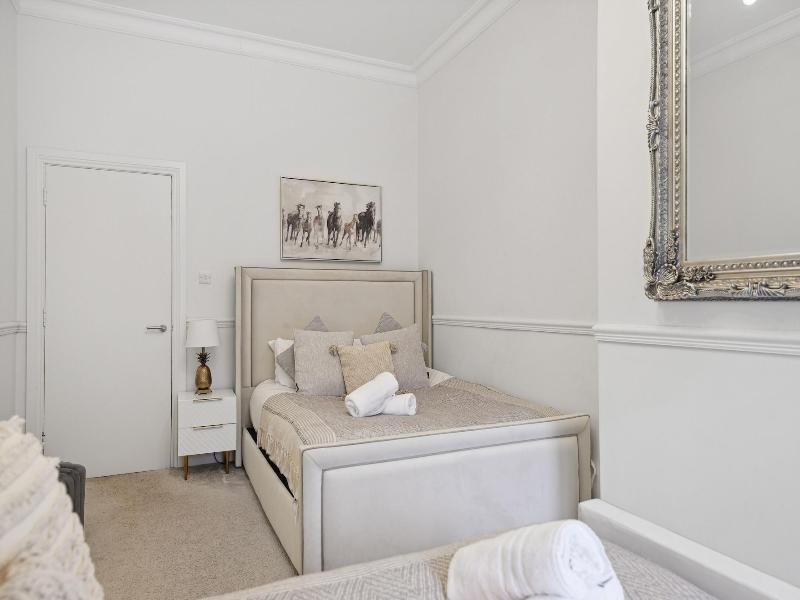 Blythswood Apartment image