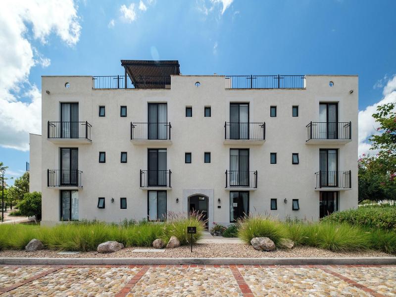 Casa Itzae La Luminaria Dog Friendly