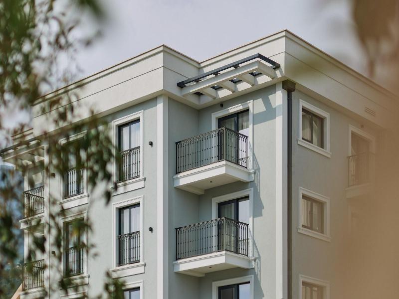 Hotel Diplomat image