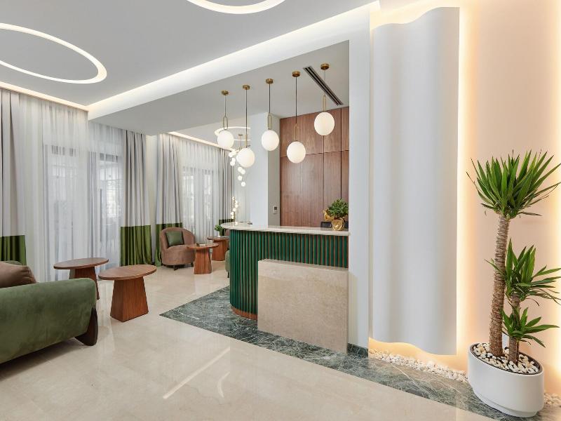 Hotel Diplomat image
