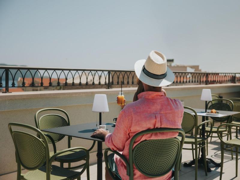 Hotel Diplomat image