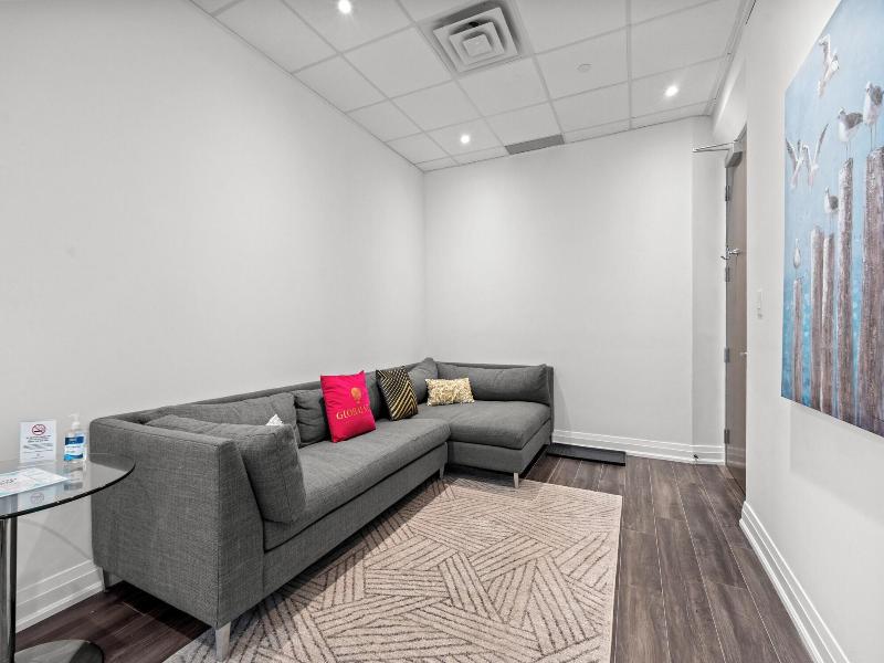 Bright Suites Finch West image