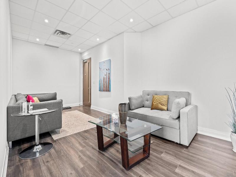 Bright Suites Finch West image