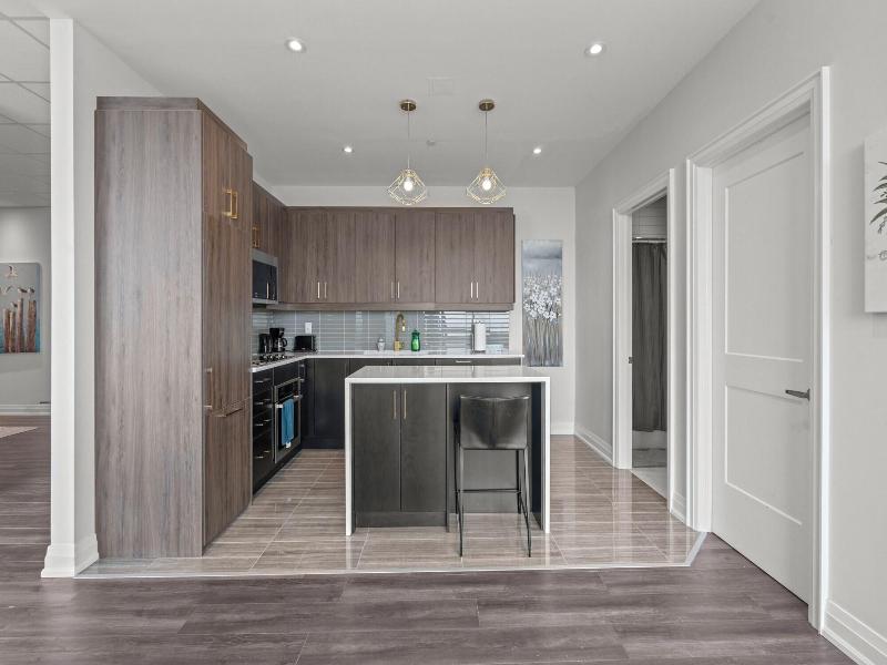 Bright Suites Finch West image