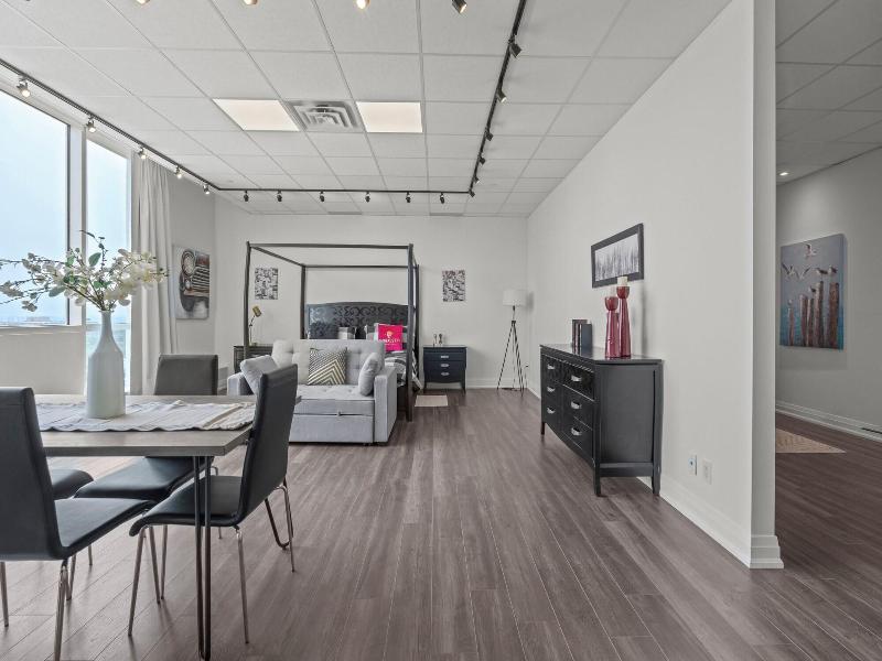 Bright Suites Finch West image