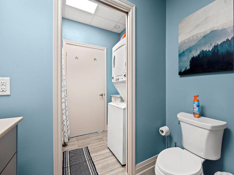 Bright Suites Finch West image