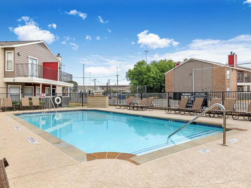 Landing Grand Prairie image