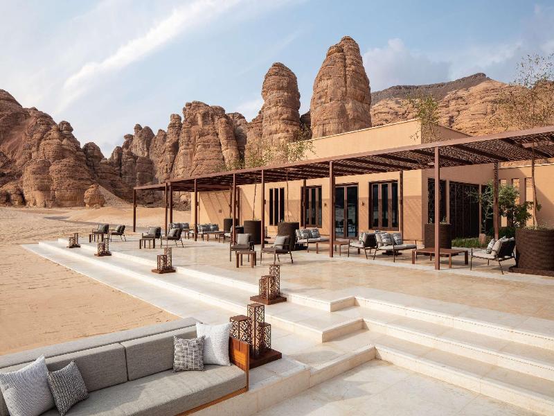 Banyan Tree Alula — exterior view