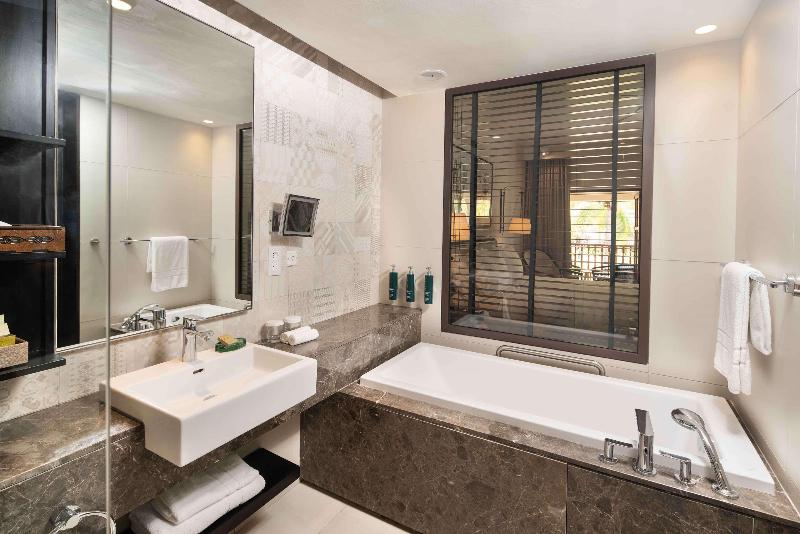 Hilton Mauritius Resort & Spa image