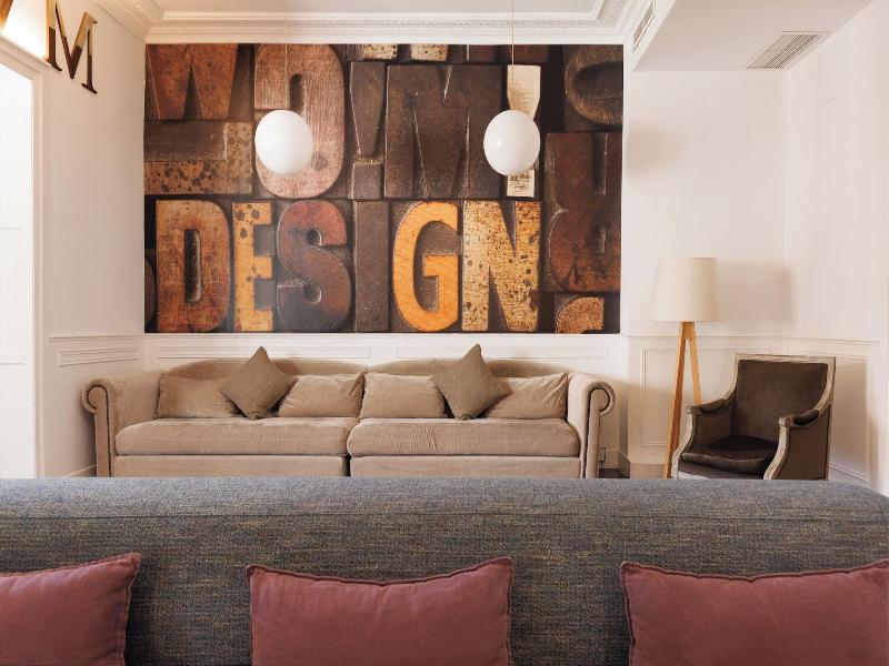 Enjoybcn Coliseum Apartments image