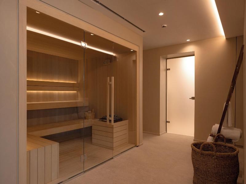Parocks Luxury Hotel & Spa image