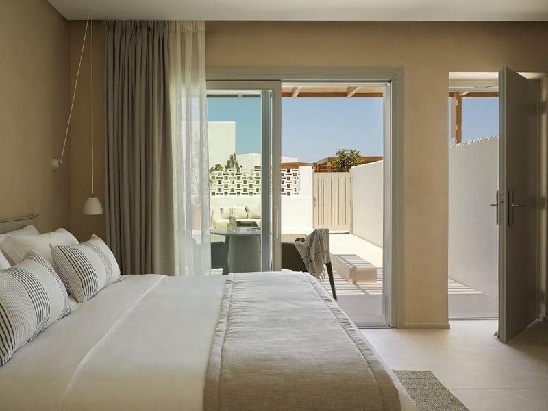Parocks Luxury Hotel & Spa image