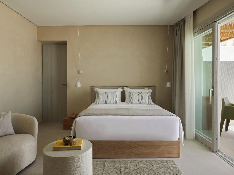 Parocks Luxury Hotel & Spa image