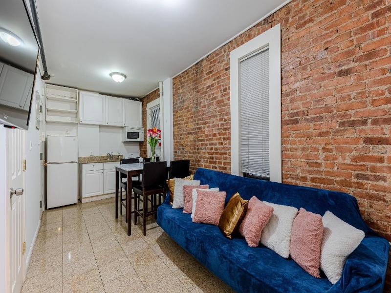 110th Boutique Hotel image