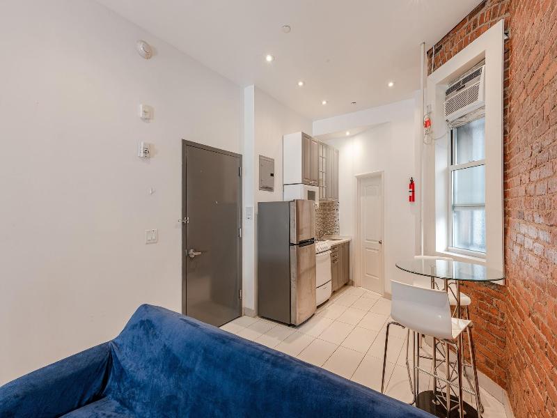 110th Boutique Hotel image