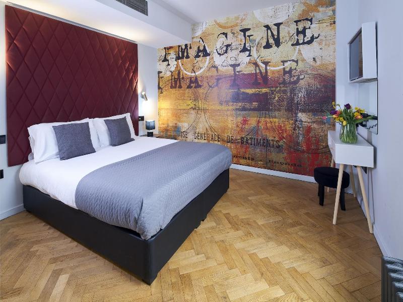 London Paddington Apartments image