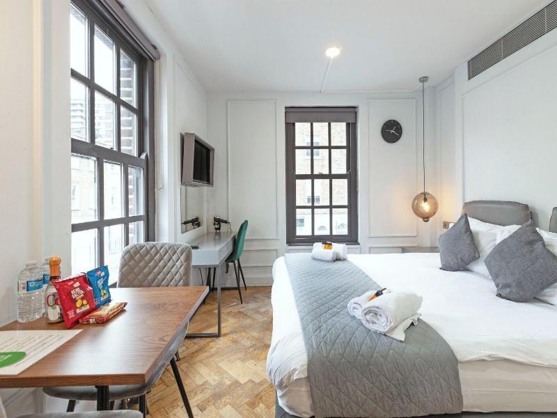 London Paddington Apartments image