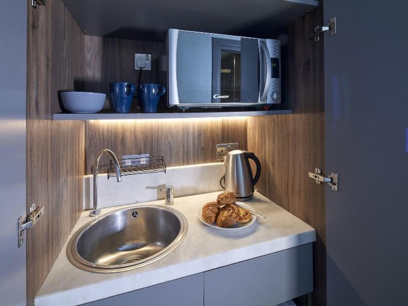 London Paddington Apartments image