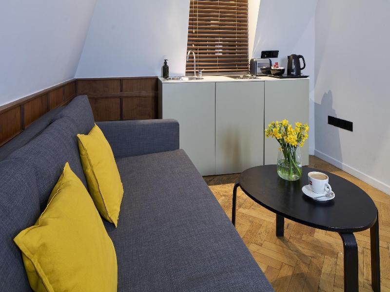 London Paddington Apartments image