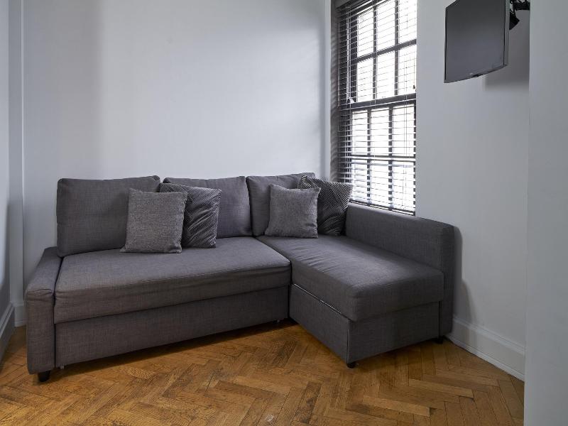 London Paddington Apartments image