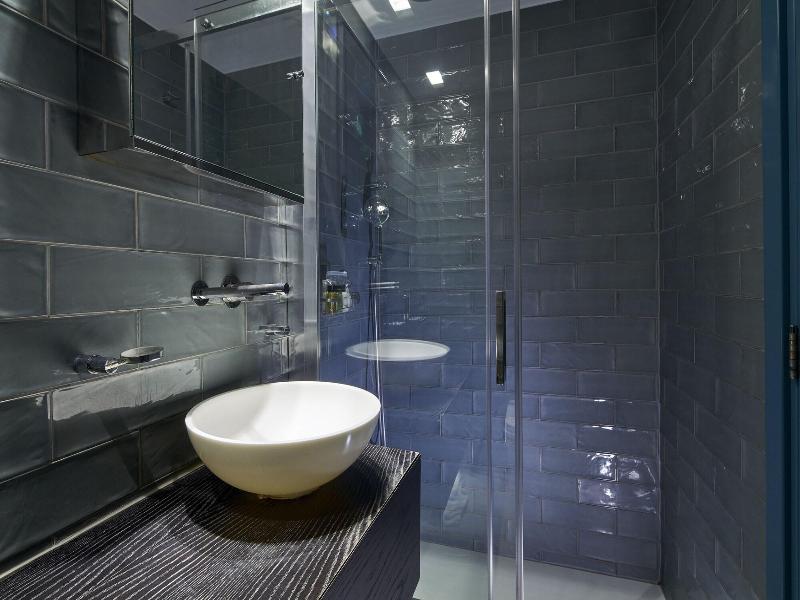 London Paddington Apartments image