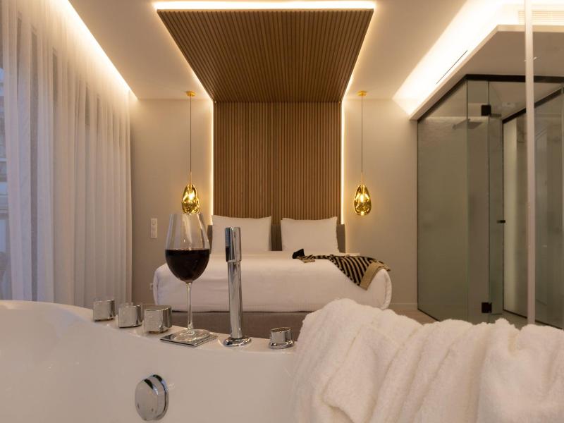 Incanto Boutique Suites - Mets image