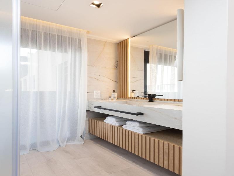 Incanto Boutique Suites - Mets image
