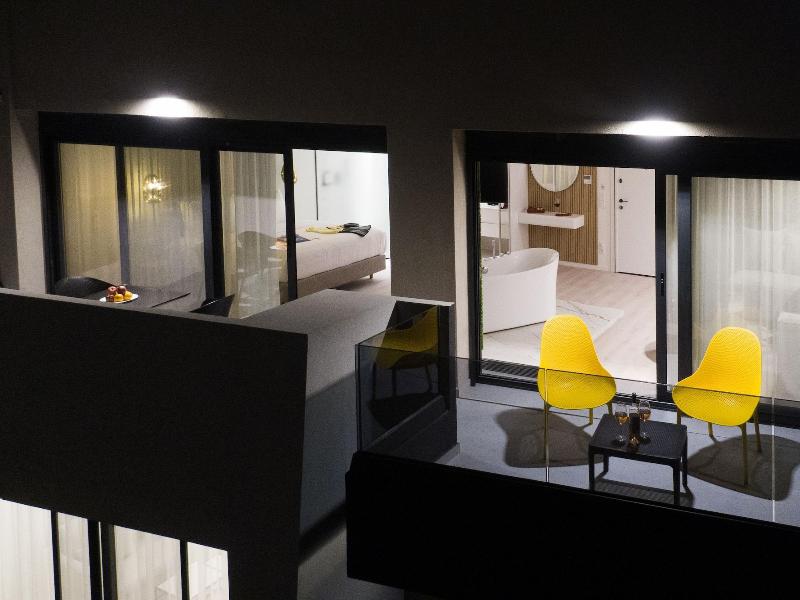 Incanto Boutique Suites - Mets image