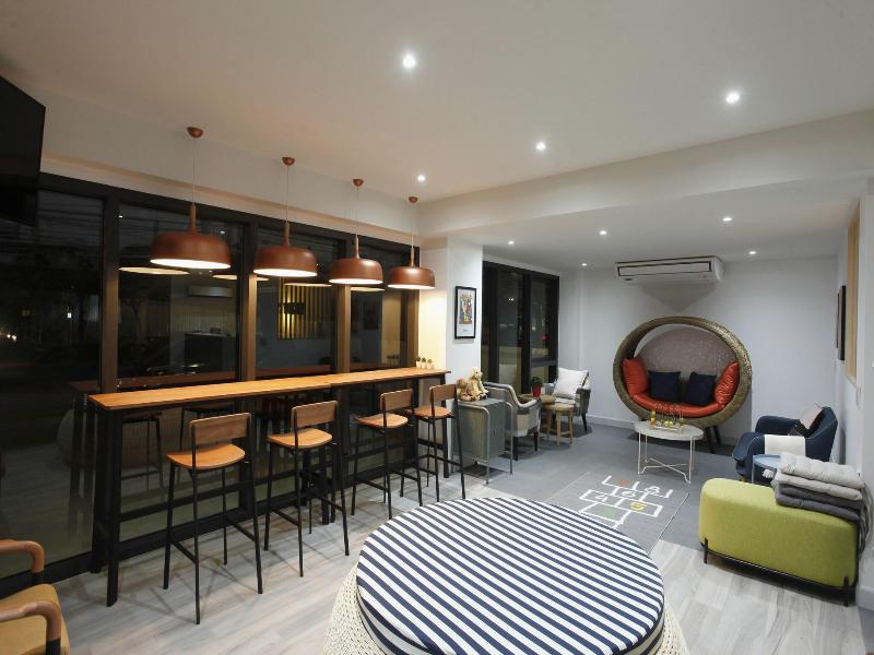 Port Canary Hotel image