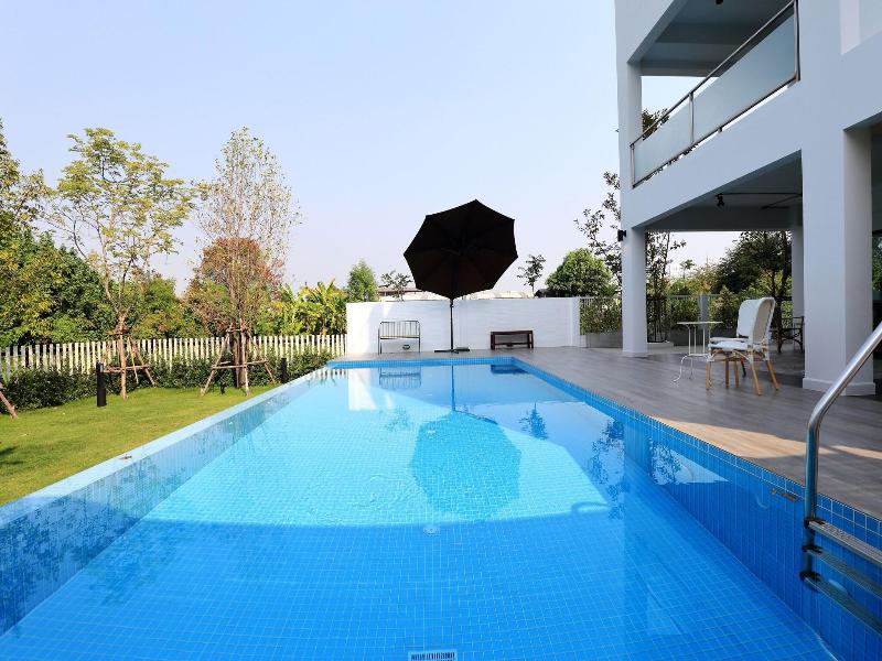 Port Canary Hotel image