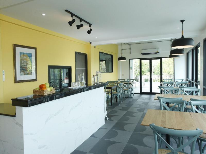 Port Canary Hotel image