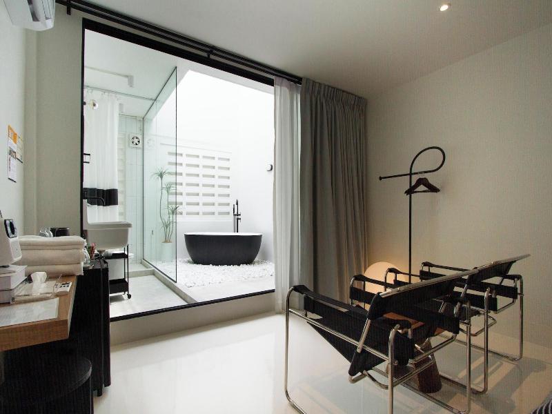 Dear Sunday Hometel Bangkok image