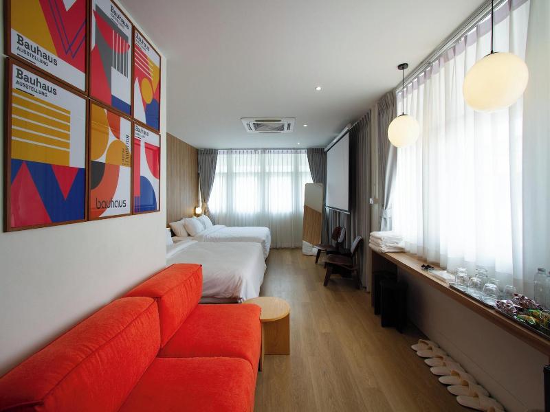 Dear Sunday Hometel Bangkok image