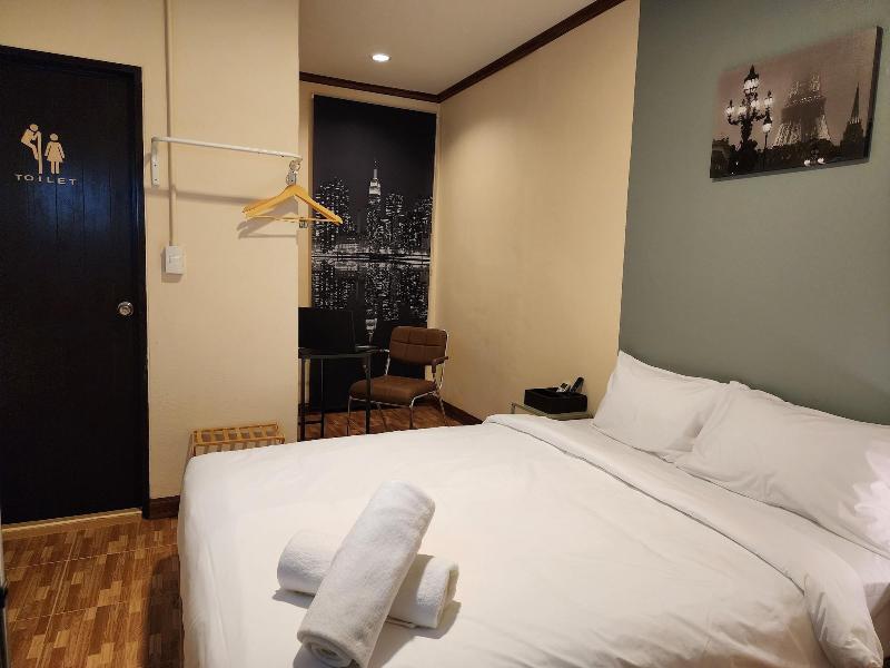 The Travellers House - Pet Friendly Accommodation image