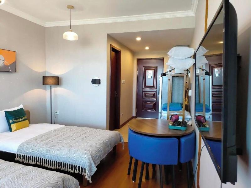 Atrium Fengzhu Homestay image